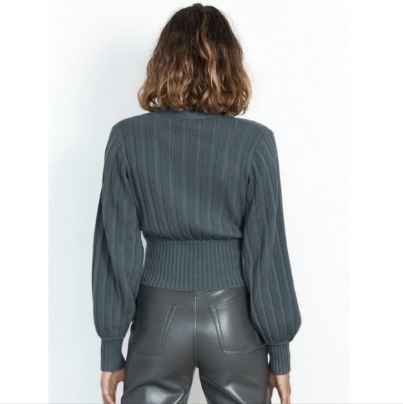 WILFRED Plunge Front Cardigan Wool Sweater Button Up Blue Green XS Aritzia - Picture 3 of 12